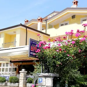 4* Gostinjska kuća And Punta