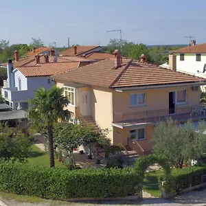 3* Gostinjska kuća & Barbara